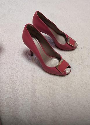 Туфли босоножки versace 37 р 23 см кожаные original