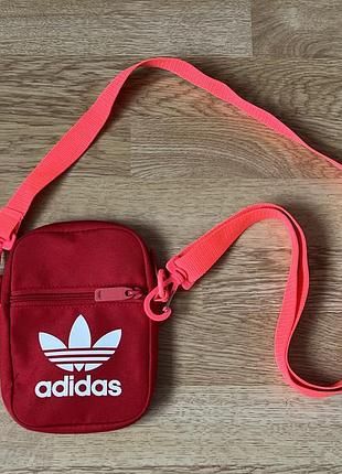 Новая сумочка adidas оригинал