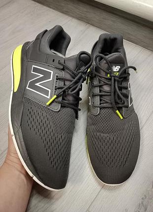 Кроссовки new balance