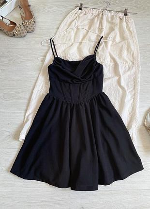 Актуальна сукня shein