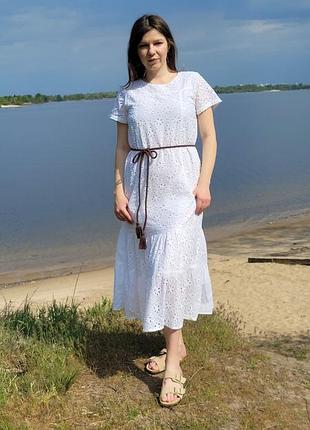 Женское летнее длинное платье с прошвой и подкладом. белое. 100% хлопок. индия. размери м, l, xl, xxl