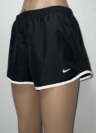 Спортивні жіночі шорти nike heritage / tempo track (оригінал)