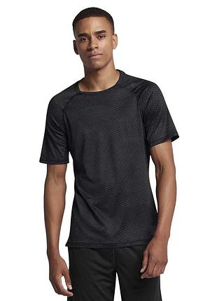 Футболка спортивна nike pro hypercool fitted camo short sleeve t-shirt