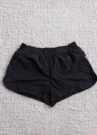 H &amp; m move шорты женские спортивные плащевка м минимализм 🖤