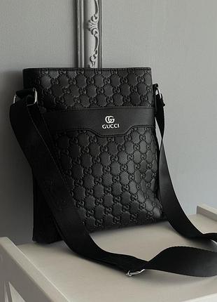 Чоловіча сумка месенджер gucci через плече чорний стьобаний гуччі