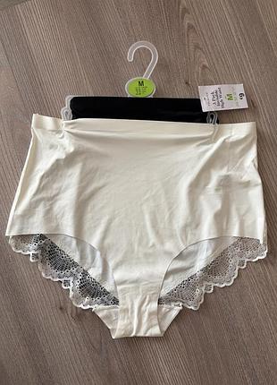 Безшовні трусики з мереживом комплект 2 шт primark