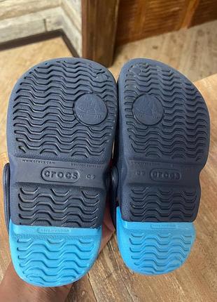 Сині crocs 2