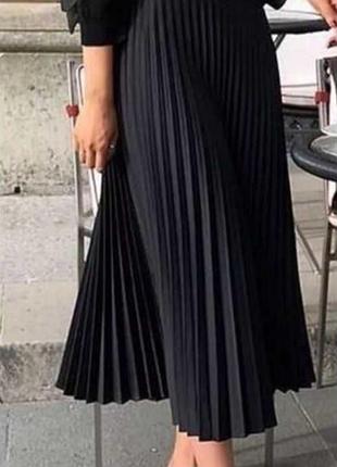 👗⭕️ базовая юбка-плиссе zara
 размер м, л