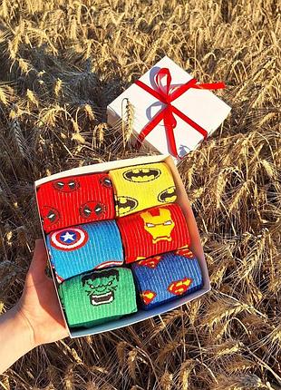 Бокс жіночих шкарпеток 36-41 на 6 пар з героями "marvel" у подарунковій коробці
