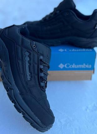 Зимові чоловічі кросівки стильні коламбія columbia 46