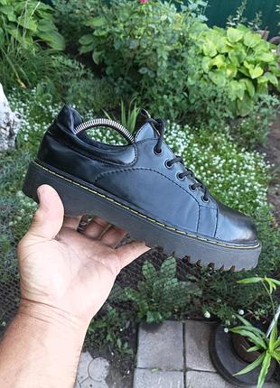 Туфли в стиле dr.martens 41p.