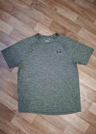 Under armour футболка розмір м.