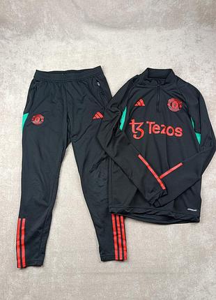 Чоловічий тренувальний спортивний костюм adidas manchester united