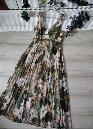 Плісерована сукня mango p m