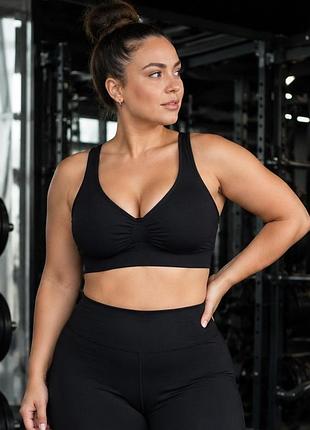 Р 12 / євро 40 / 46-48 чорний безшовний топ бра бюстгальтер на широких бретелях із формованими чашками