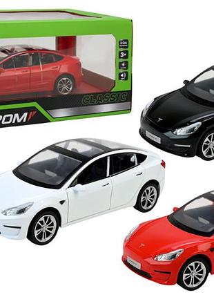Машина металлическая ap7728 1:24 tesla model 3, на батарейки, свет, звук, открываются двери, в коробке 28x16x12,8см автопром