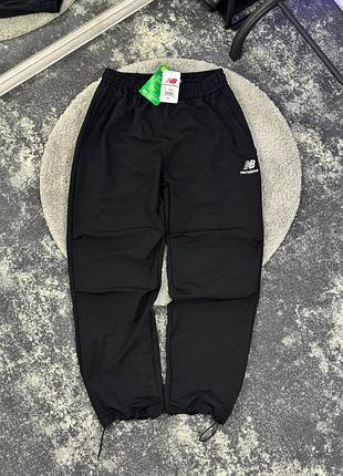 Штани new balance nylon на утяжках