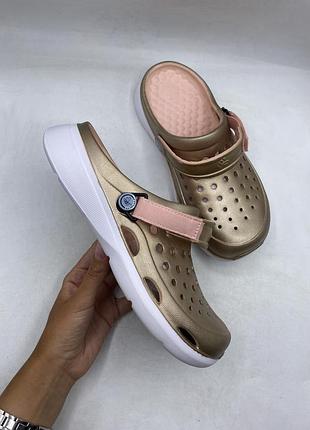 Сабо joybees varsity clog metallic rose gold оригінал