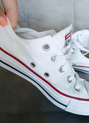 Белые фирменные кеды converse