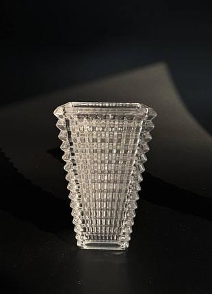 Скляна декоративна ваза для квітів 22×13×10 см стильна ваза конусна прозора