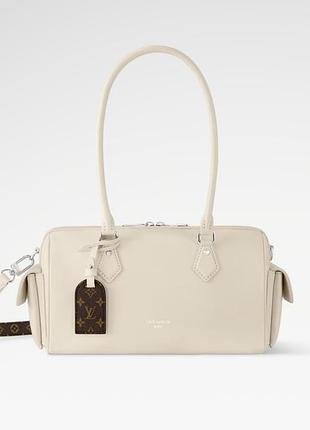 Speedy cargo vibe white