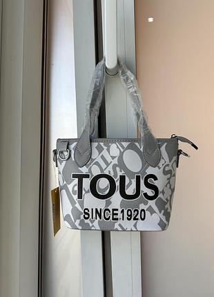 Стильна жіноча сумка tous