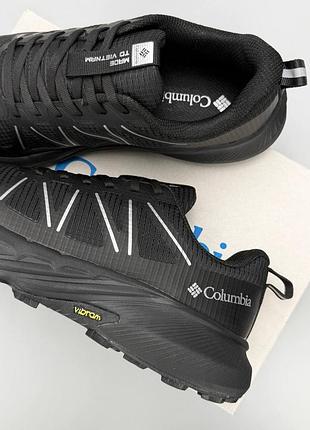 Columbia trail vibram black 4