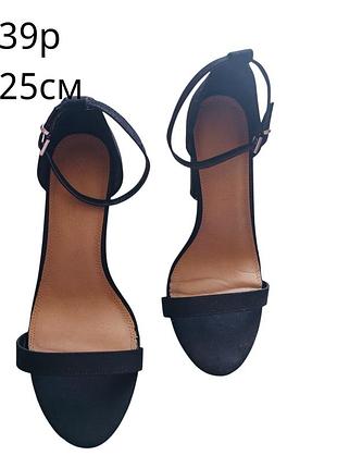 Босоніжки жіночі asos 39р на 25,5см