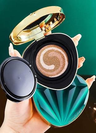 Трехцветный кушон натуральный тон rosetimes blue diamond three color skin nourishing air cushion cream 2*13 г