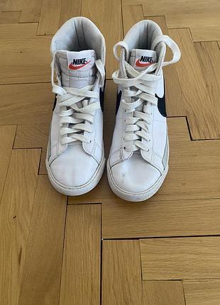 Взуття nike 2