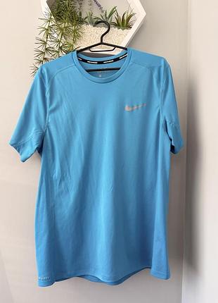 Футболка nike