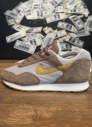 Кросівки nike