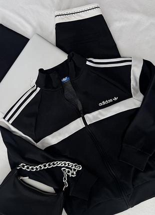 Зіп adidas 9
