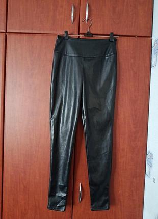 Лосины брюки леггинсы под кожу nasty gal,36p