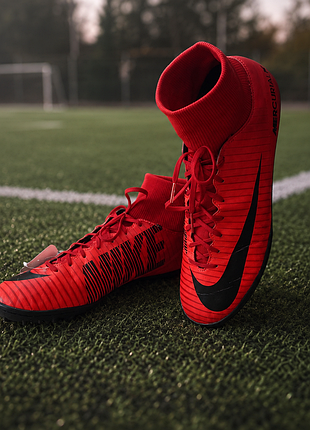 Сороконіжки nike