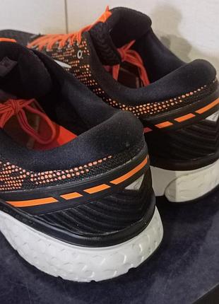 Кроссовки brooks 4