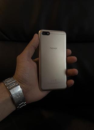 Смартфон honor 7a 2/16 2