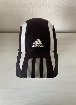 Бейсболка унісекс adidas  оригінал! розмір one size