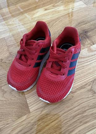 Кроси adidas оригінал розмір 4 k