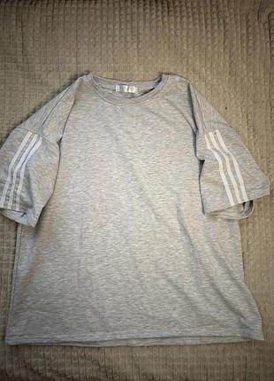 Oversize футболка з полосками///
