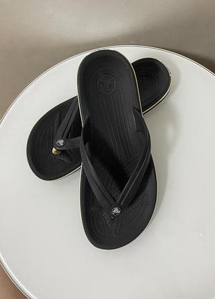 Вʼєтнамки crocs чорного кольору 39, м 6, w 8