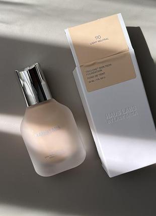 Haus labs triclone skin tech medium coverage foundation тональний