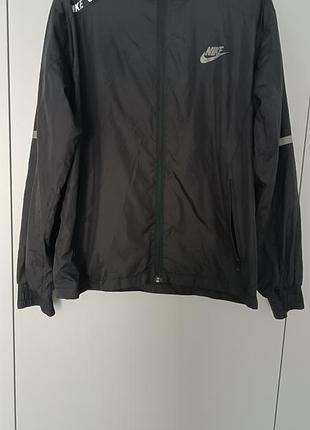 Куртка вітровка nike