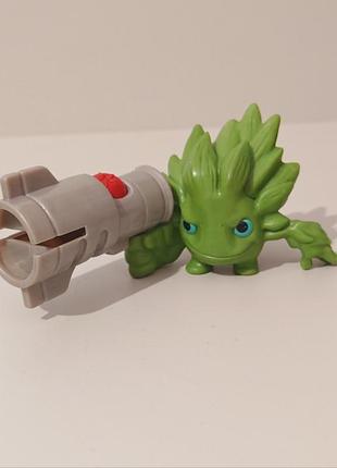 2015 activision skylander green food fight figure from mcdonalds
