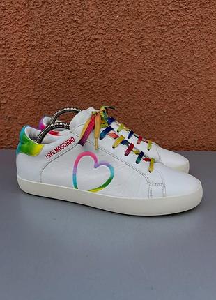 Оригінальні шкіряні жіночі кеди love moschino rainbow heart 39-40 розмір 25 см