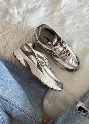 Стильные женские кроссовки nike initiator brown mocco