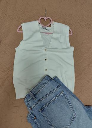Жилет від zara