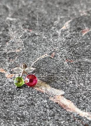 Сережка для пірсингу