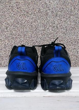 Кроссовки asics 6