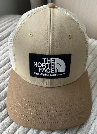 Кепка the north face trucker бежева. оригінал. нова. без бірки